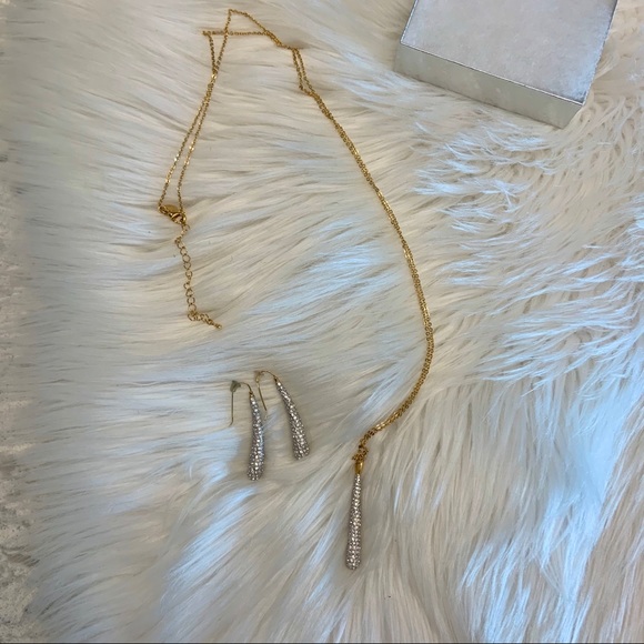 Swarovski necklace and earrings set NWOT - Picture 1 of 6